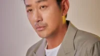 Ha Jung-woo says, “I’ve endured well for 20 years,” and...