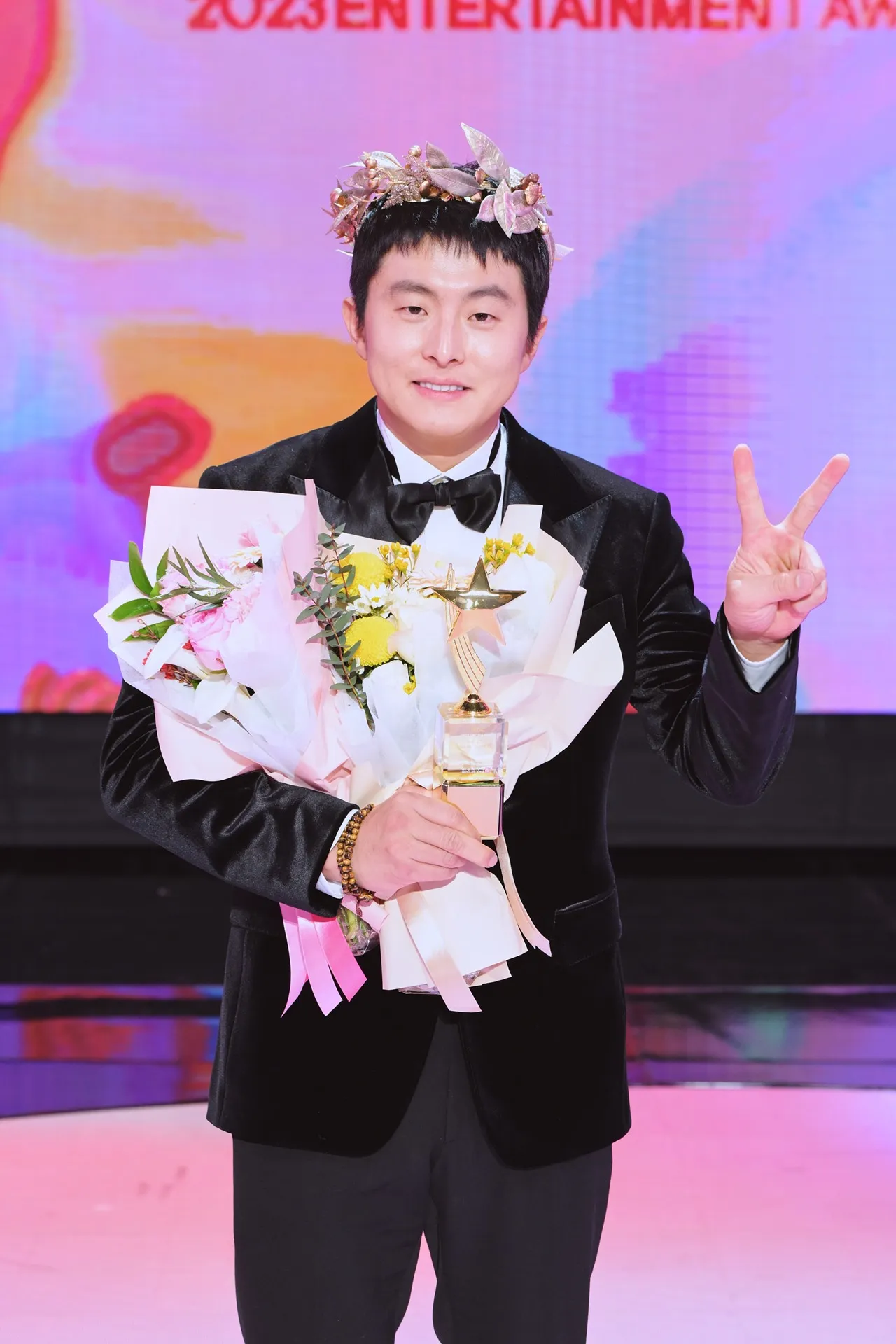 Ahn 84 „2023 MBC Broadcast Entertainment Awards“ Unmittelbar nach dem Gewinn des Hauptpreises Fotos machen./Foto zur Verfügung gestellt von MBC