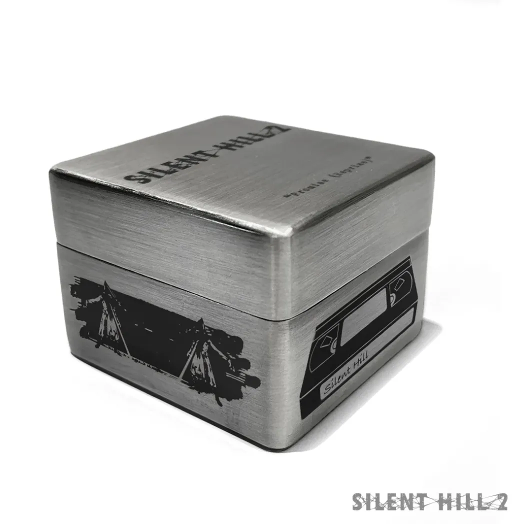 Novos produtos de Silent Hill 2 incluem uma caixa de música e a jaqueta de James